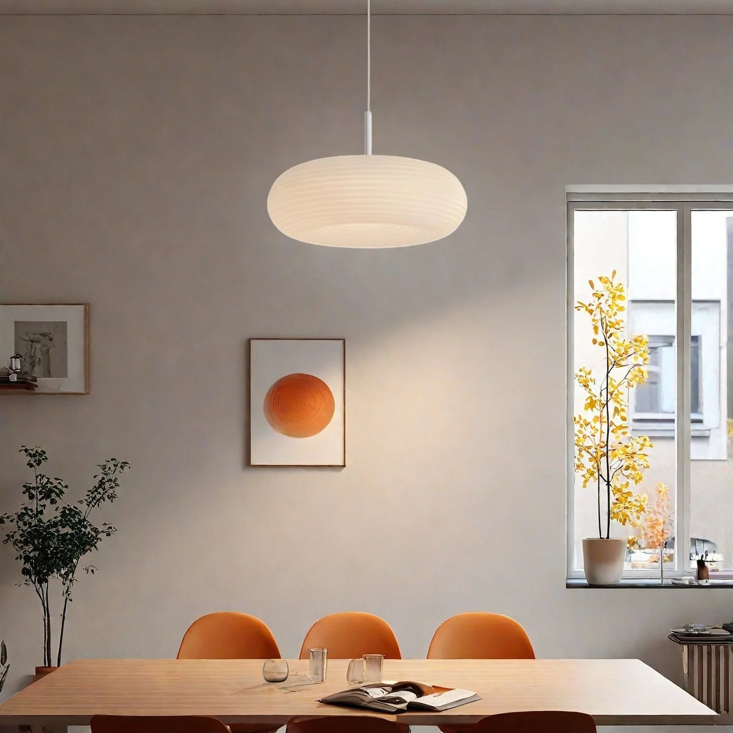 Isaraine Cream White Stripe Round Pendant Light-场景图-5.webp__PID:1ec19974-7d06-4bd0-8974-a7ffa4c278d9