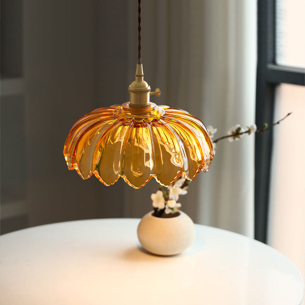 tulip glass pendant light amber.jpg__PID:a3c361cf-6616-4ed3-a3f4-a20171bf071d