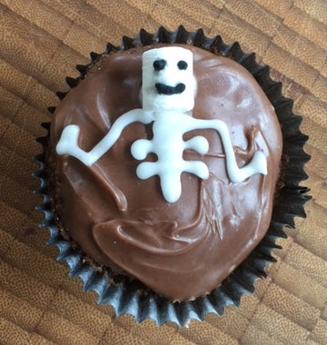 Scary Skeleton Cupcakes
