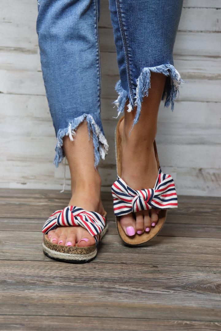 striped bow slides