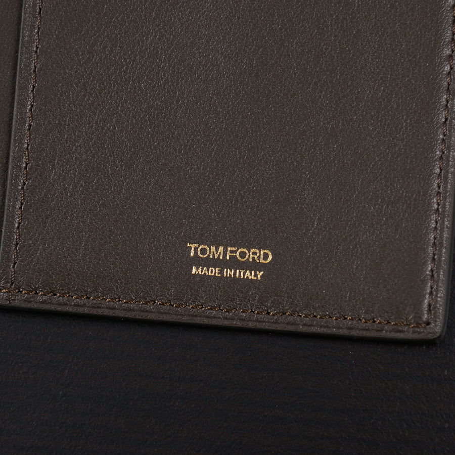 Tom Ford Passport Wallet in Olive Leather – Top Shelf Apparel