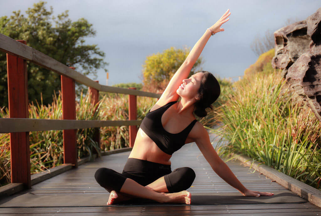 Parsva Sukhasana (seated side bend) | Boody Bamboo Eco Wear Blog