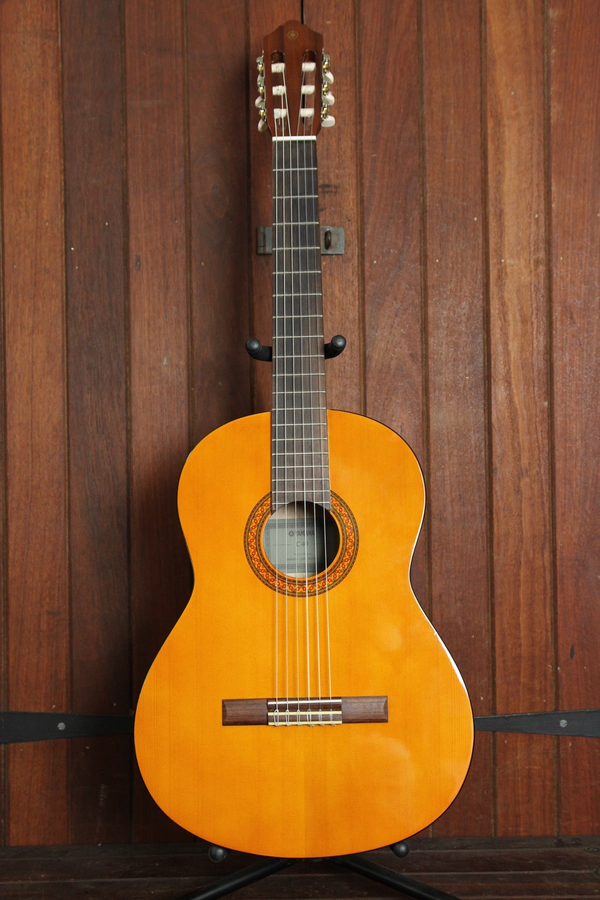 Yamaha C40 Student Acoustic Guitar | The Rock Inn, Australia | The Rock Inn