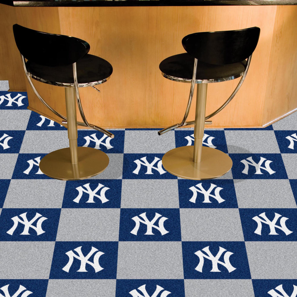 Officially Licensed MLB New York Yankees Uniform Mat 19 x 30