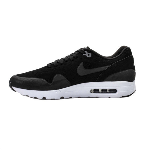 nike air max 1 trainers black