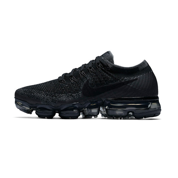 nike vapormax triple black