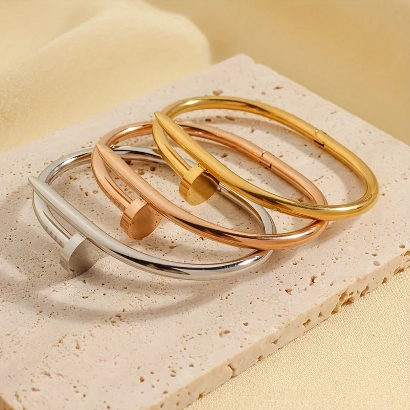 Pulsera CLAVO