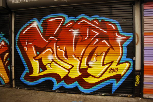 Mike-Giant-graffiti 2010