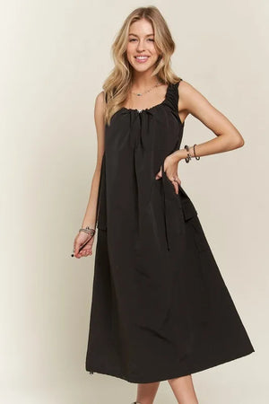 ADORA Drawstring Slit Back Cargo Dress - SERGIO MALINI  Official Site