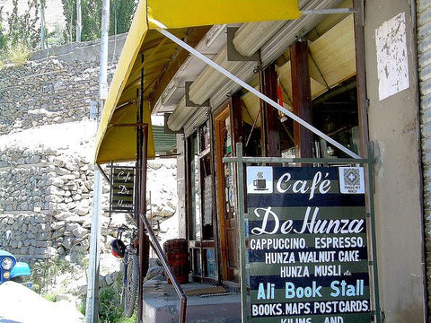 Cafe De Hunza