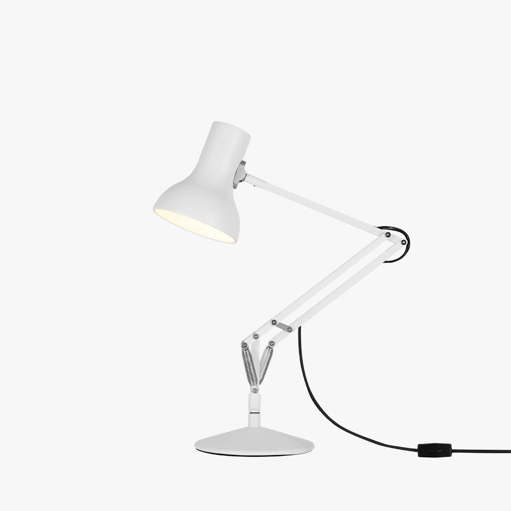 Type 75™ Mini Desk Lamp | Modern Table Lamp | Anglepoise®