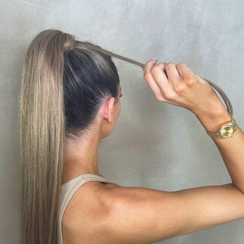 How To Apply The SWAY Seamless Ponytail – SWAY Hair Extensions