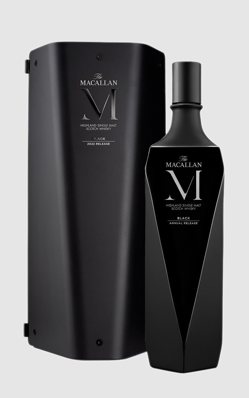 Se The Macallan M Black Decanter Whisky 2022 hos DH Wines