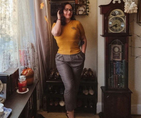 vintage inspired cropped trousers