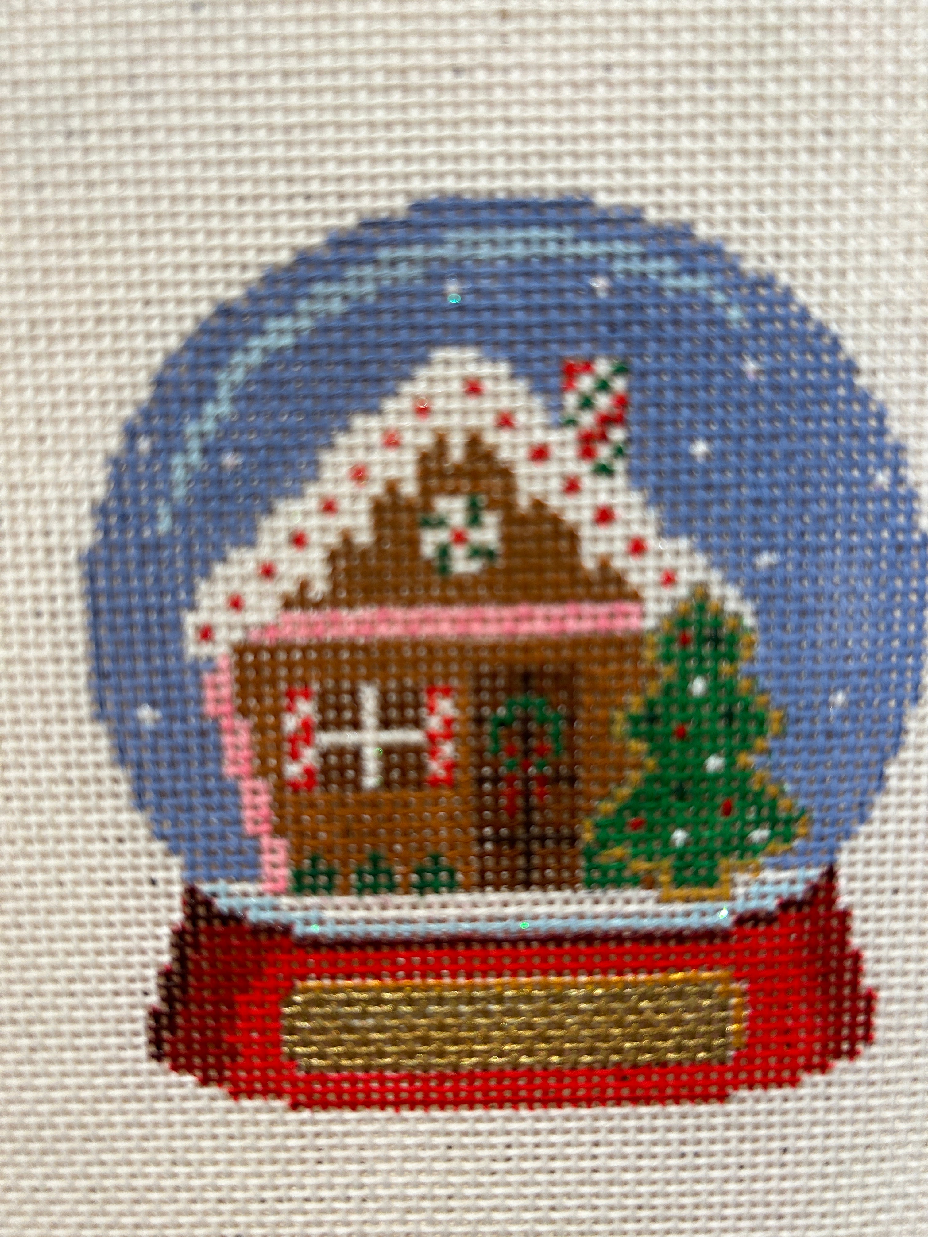 Snow Globe - Gingerbread