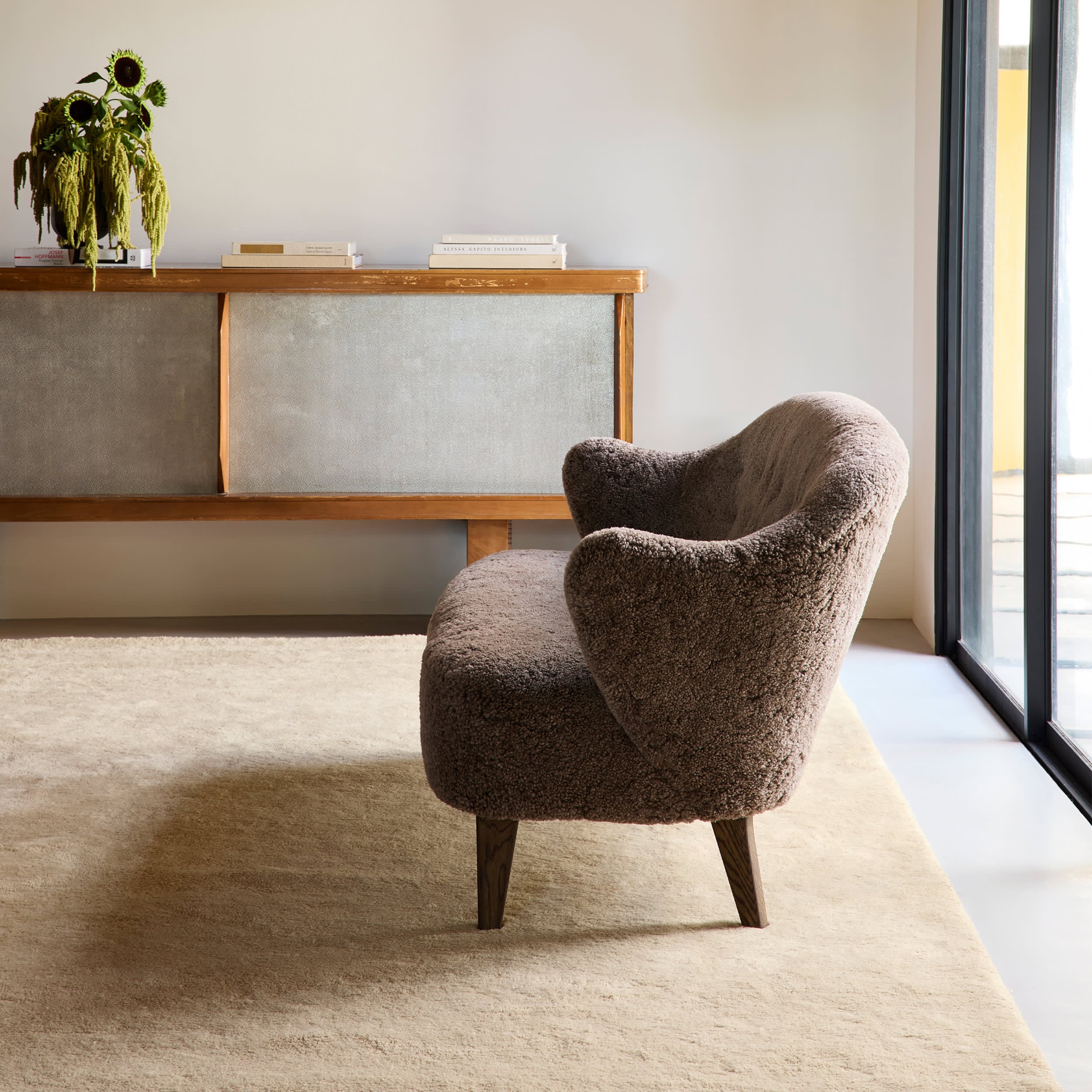 Sand-Colored Shag Rug Made of New Zealand Wool by Gaia