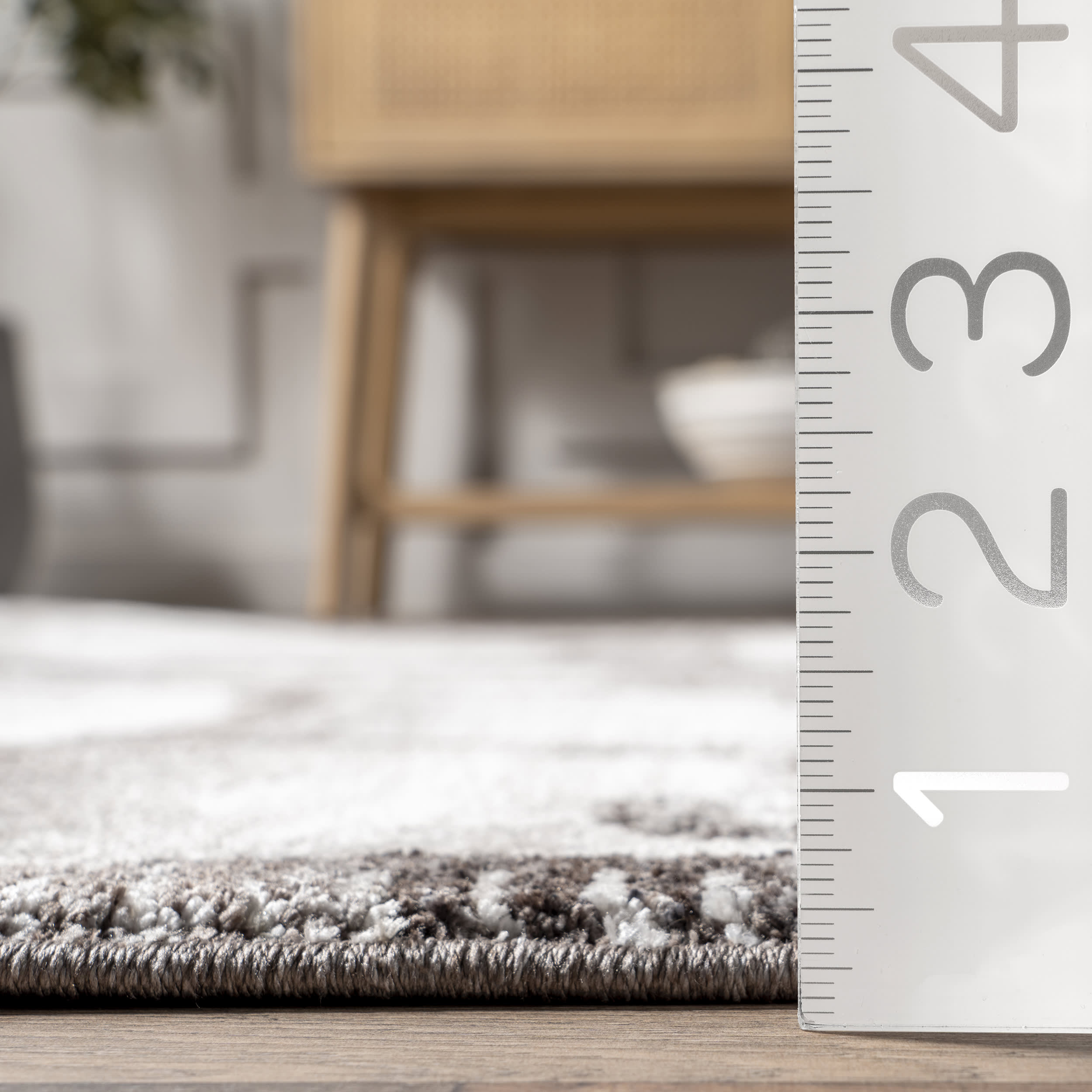 Grey Iyanna Abstract Geometric Rug