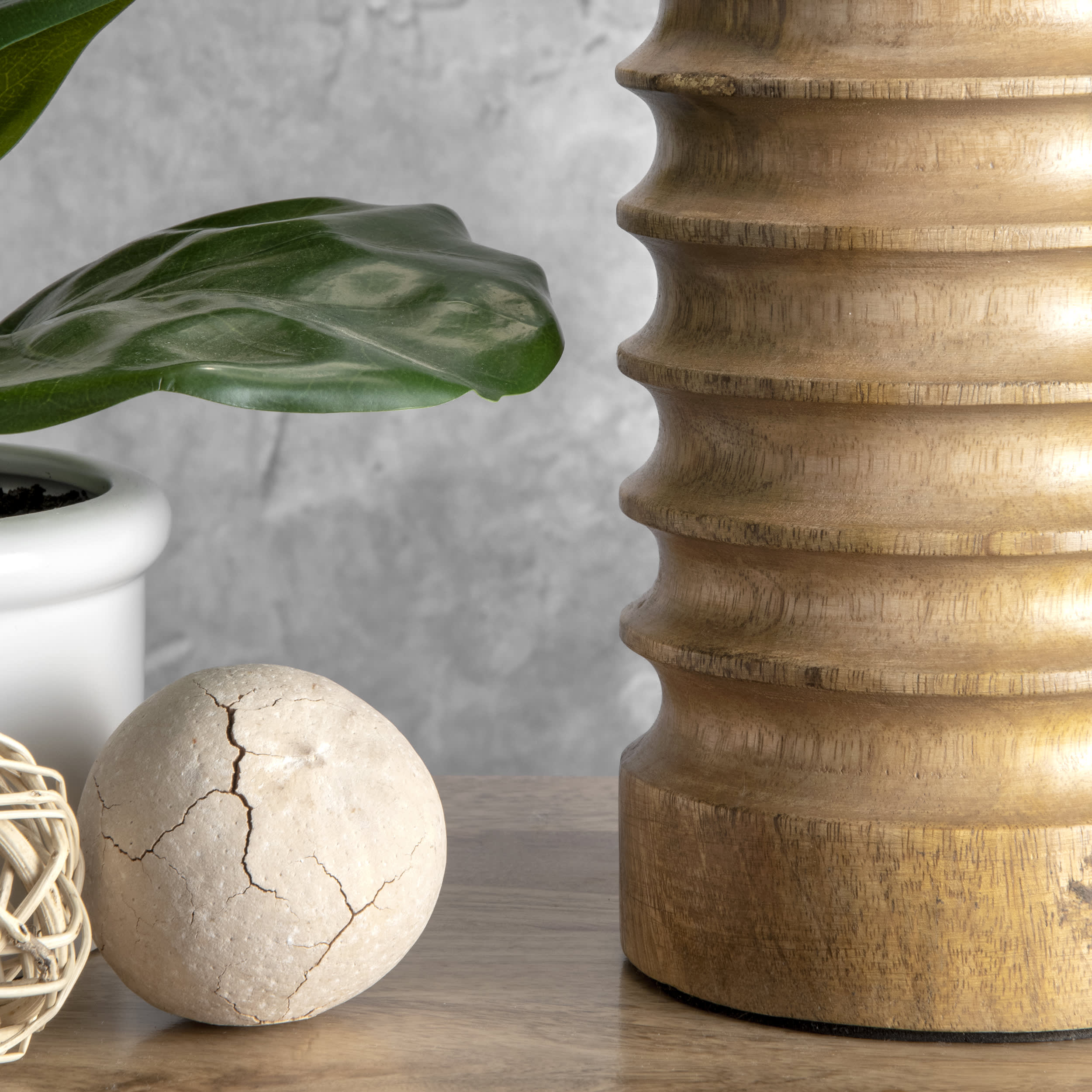 Natural 25-inch Andromeda Wood Spiral Table Lamp