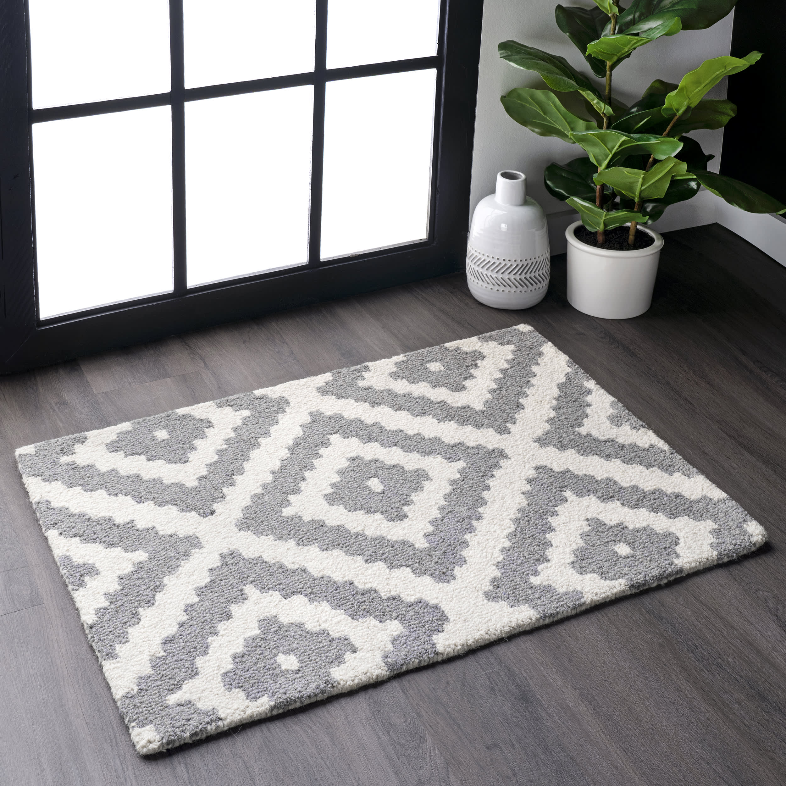 Scandinavia Diamond Rug | Grey