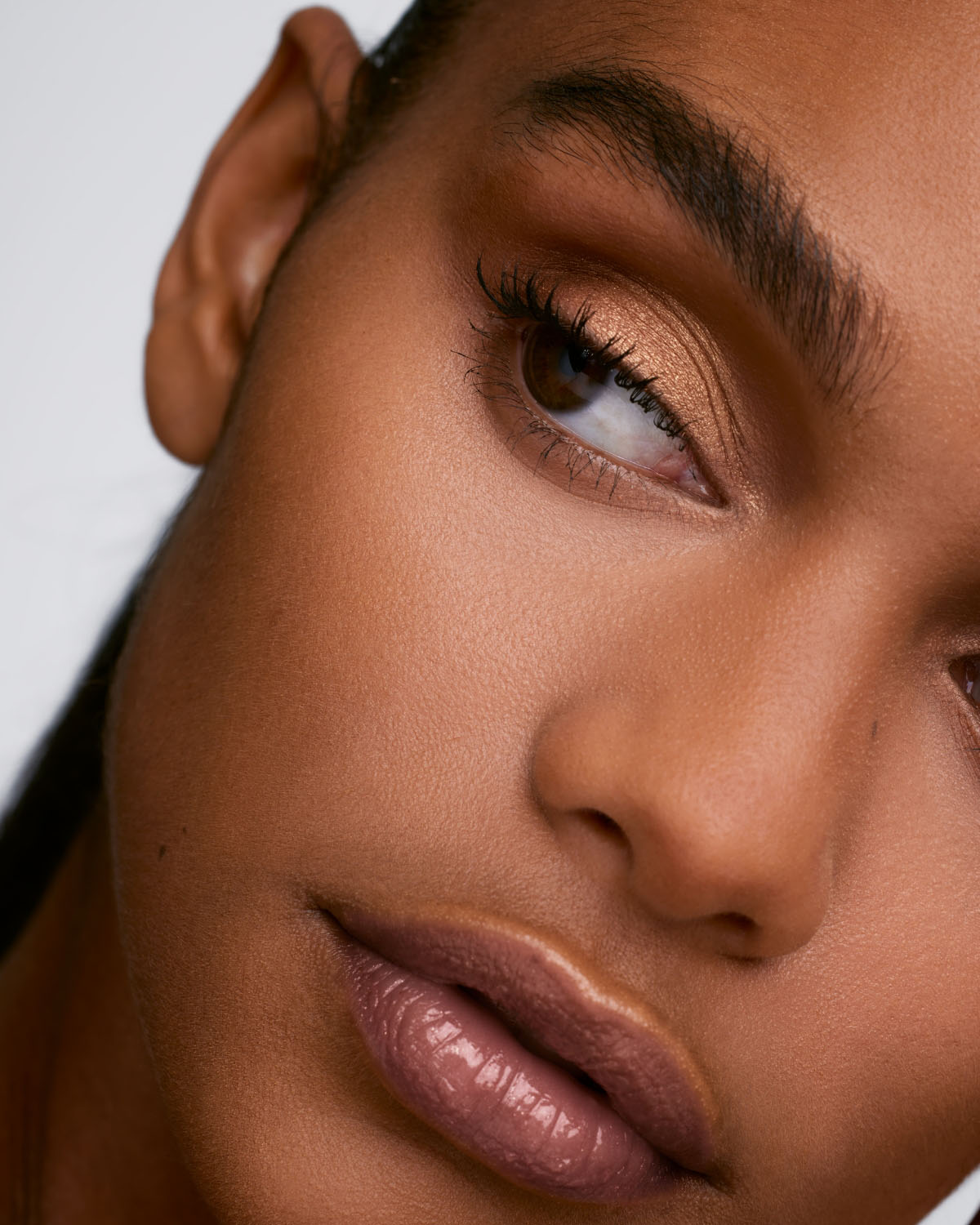 3 of 12 We're Even Mini Hydrating Longwear Concealer — 335W