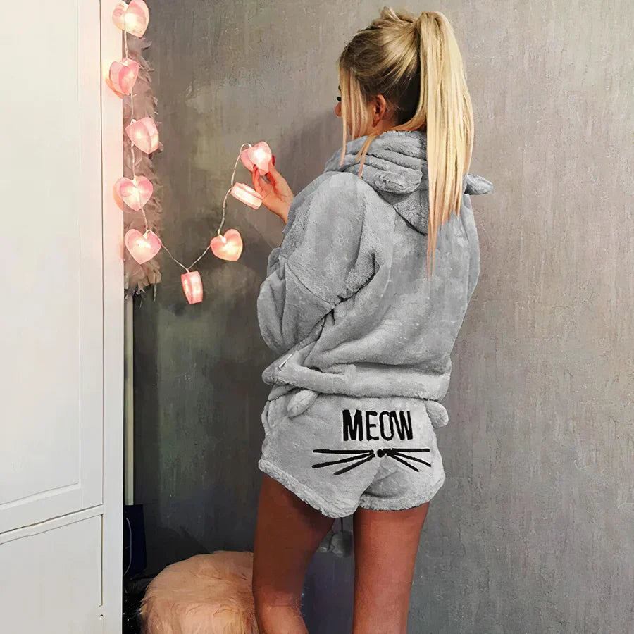 Product Image for Ravikna | dames pysjamasett med topp og shorts, Grå / M