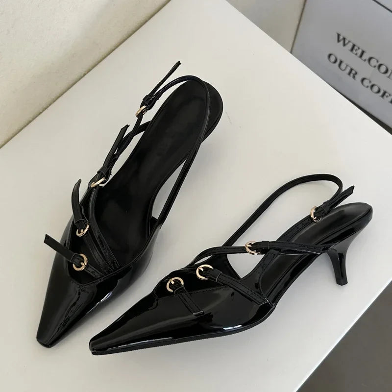 Product Image for Ravikna | Spennebelte Pumps, Svart / 35