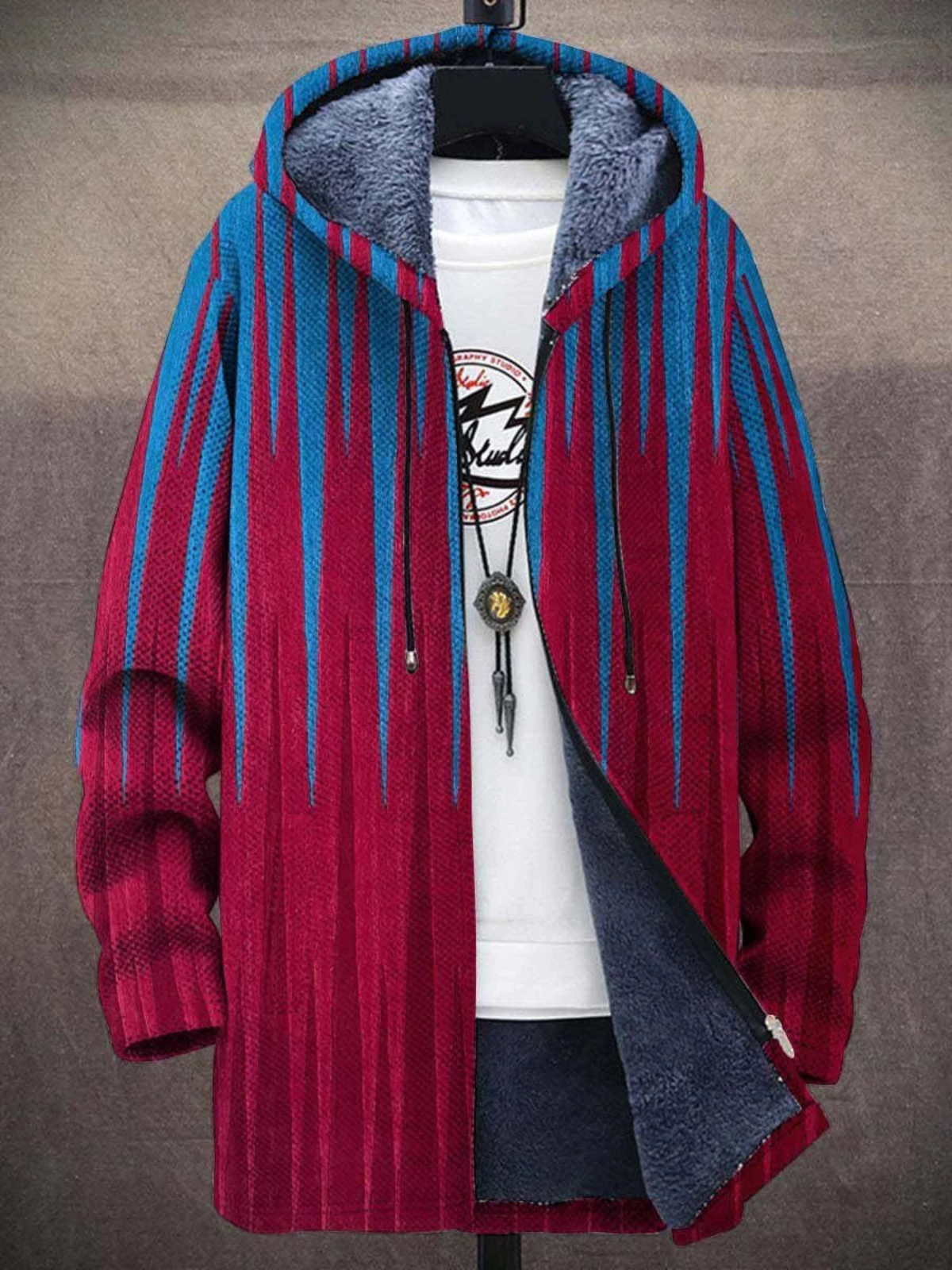 Product Image for Ravikna | Størrelse Bedrukt Jakke, Rød og Blå / XL (16)