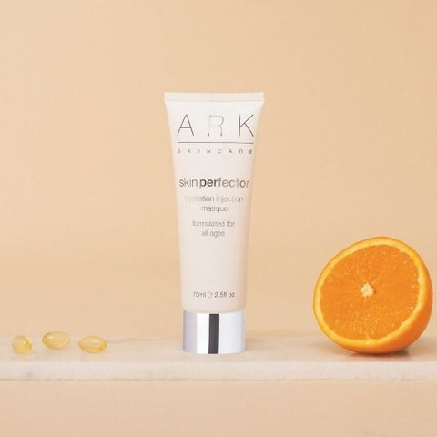 ARK Skincare's Hydration Injection Masque for all skin types with ingredients. Hydrates and soothes dry skin. 
