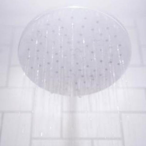 Shower head with steamy water spraying