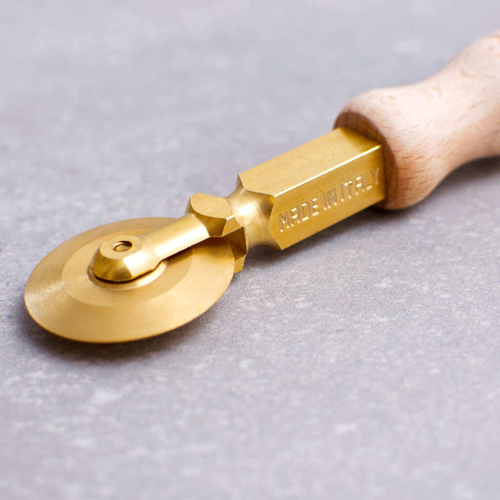 Professional Pasta Cutter Wheel, in Brass and Natural Wood