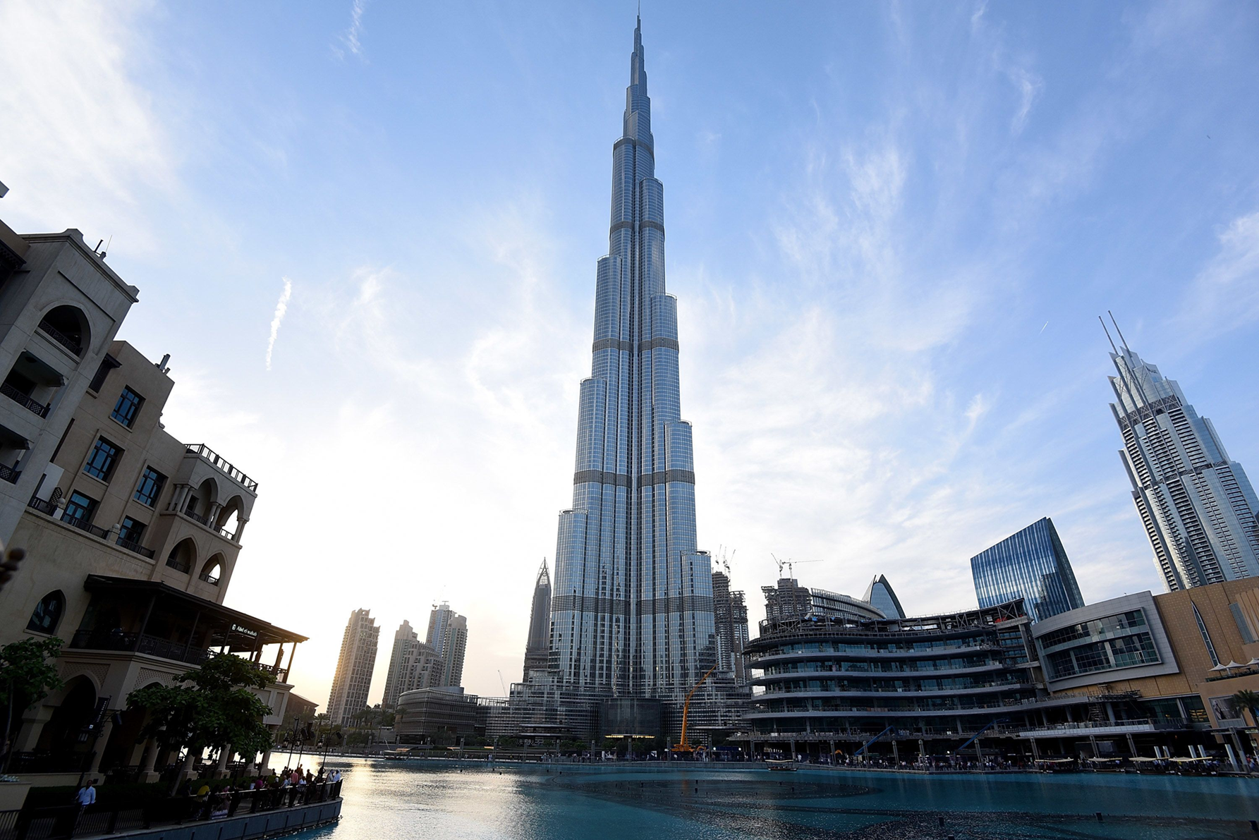 24 Amazing facts about the Burj Khalifa
