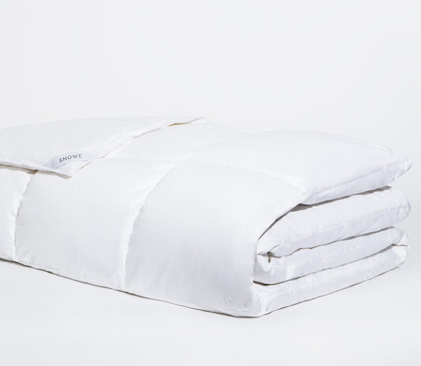 down alterantive alt comforter lightweight