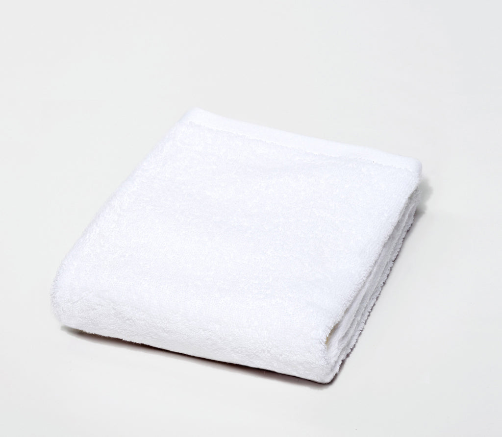 white hand towels