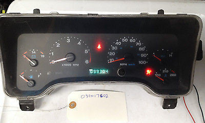 Jeep Wrangler TJ 2005-2006 Speedometer Gauge Cluster Dash 56010678AE 9 –  