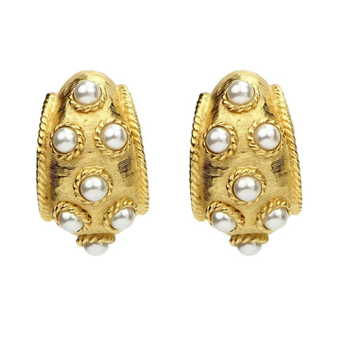 Gold-plated earrings with encrusted pearls from the Tudores Collection by Ben-Amun
