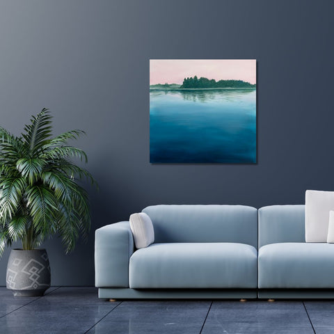 Järvimaisemataulu seinällä sohvan yläpuolella | Kaikkea Kaunista