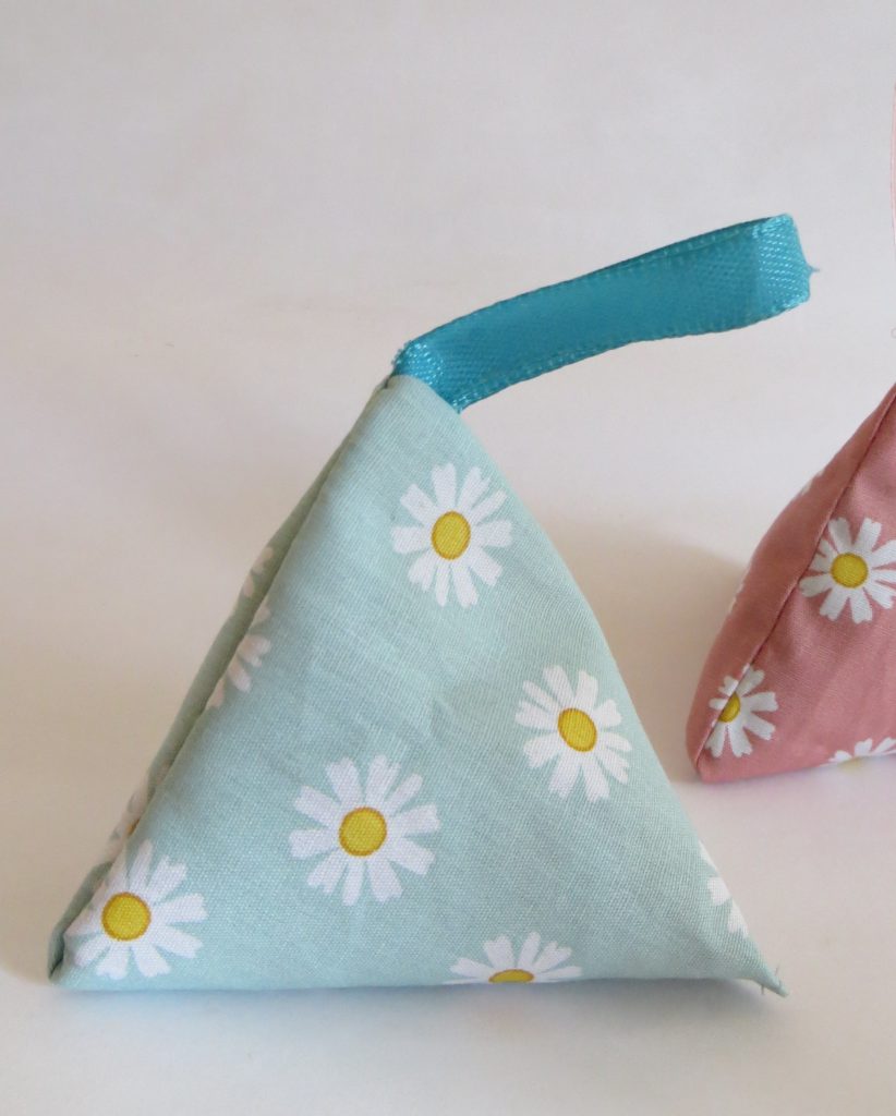 DIY bolsa de lavanda triangular