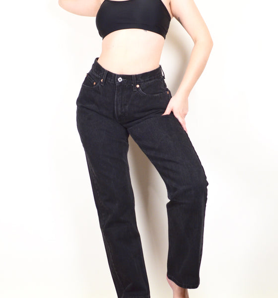 Black Levi's 505 Regular Fit – Sofia Nova Vintage