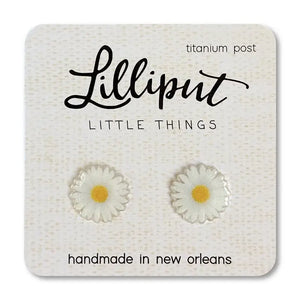 Daisy Post Earrings - The Tulip Magnolia