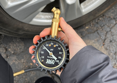 comparing tire gauges