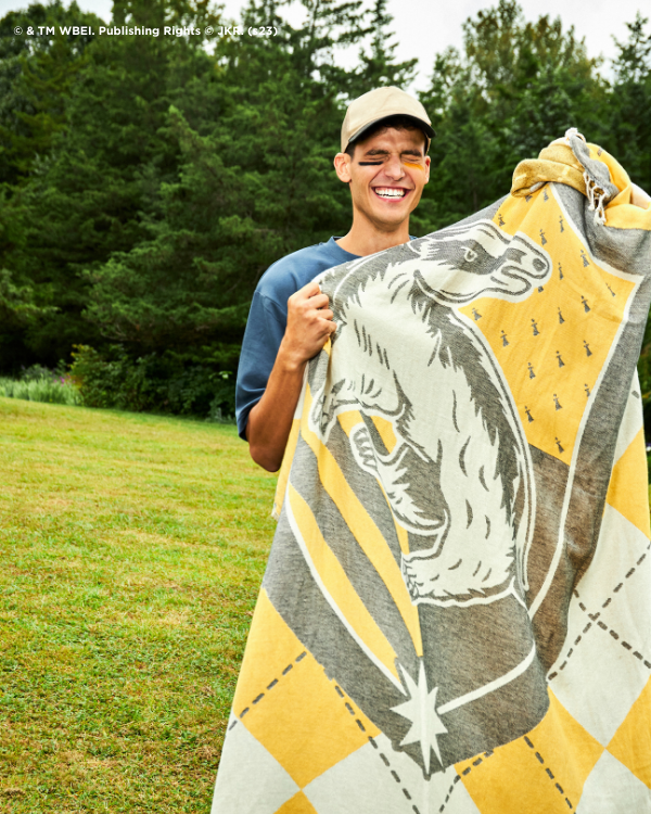 Hufflepuff™ Crest Blanket