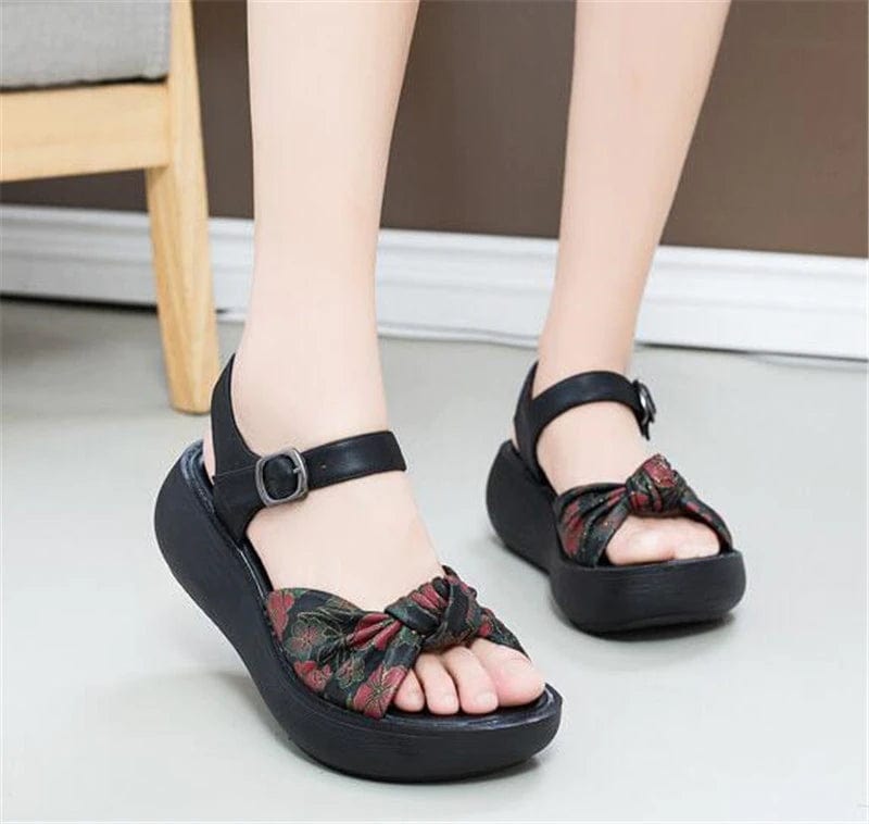 cambioprcaribe Handmade Retro Floral Platform Leather Sandals