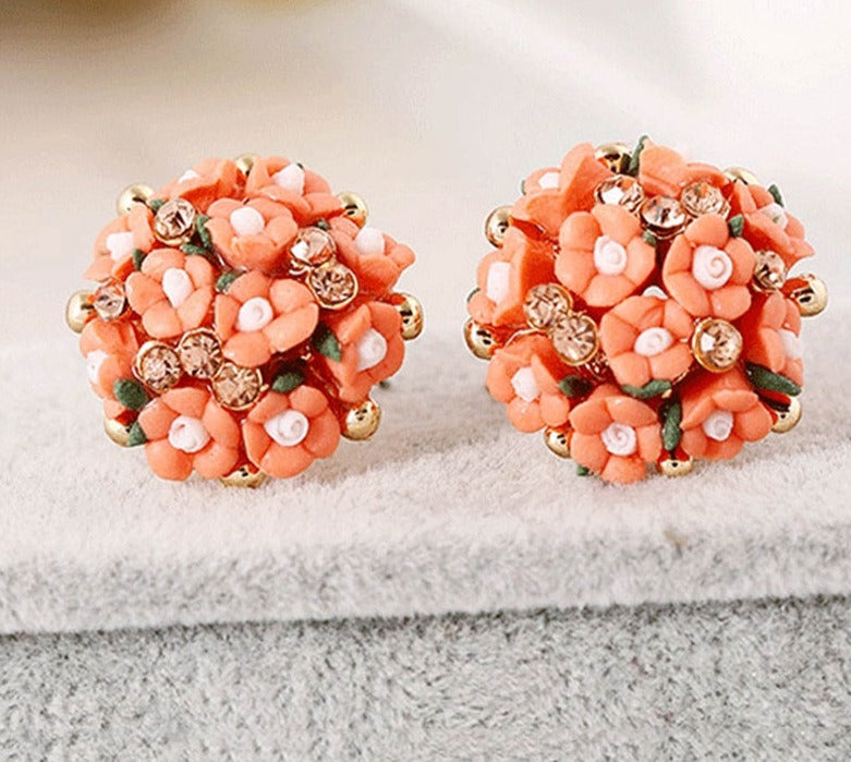 cambioprcaribe Handmade Ceramic Flower Stud Earrings