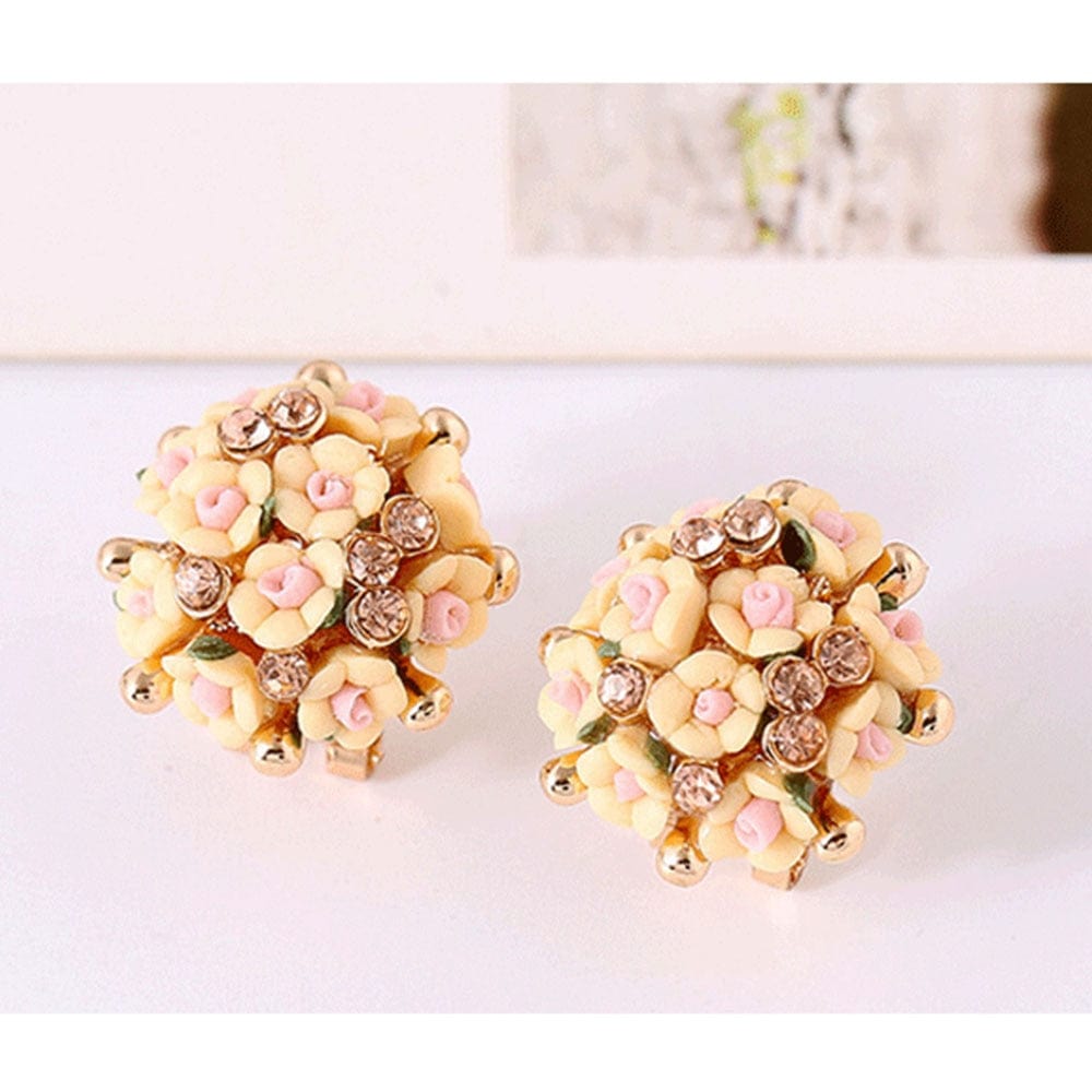 cambioprcaribe Handmade Ceramic Flower Stud Earrings