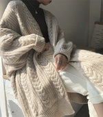 cambioprcaribe Oversized Long Knitted Cardigan