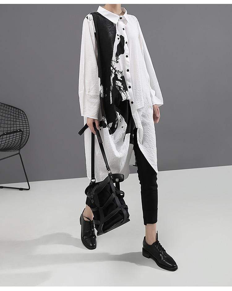 cambioprcaribe shirts Abstracto Black and White Asymmetrical Shirt | Millennials