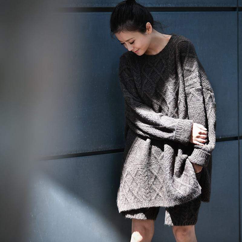 Image of Oversized Wool Sweater Outfit