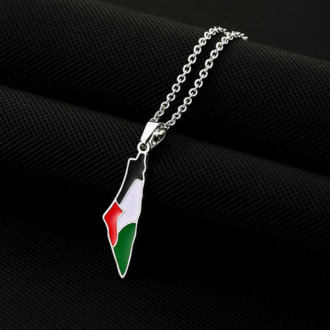 Collier Free Palestine - couleur argent