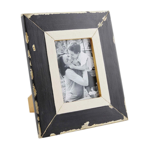 Distressed Black Picture Frame Cloz To Home   727e77ec Fc16 41a4 A841 8266c9835601 600x.webp