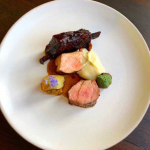 Veal steak with ribs and Sunchoke